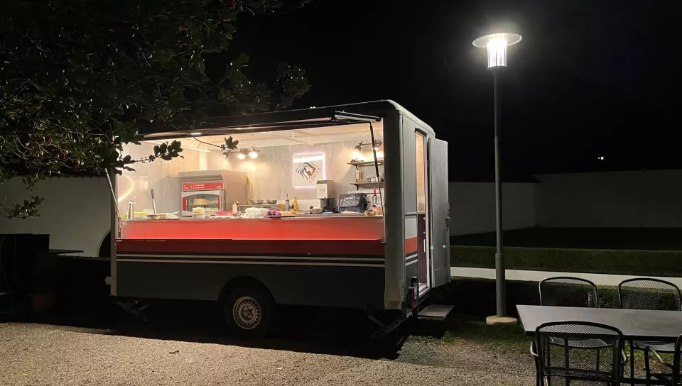 Catering Food-Truck des Klostergasthaus Löwen Catering mithilfe Food-Truck vom Klostergasthaus Löwen in St. Urban.